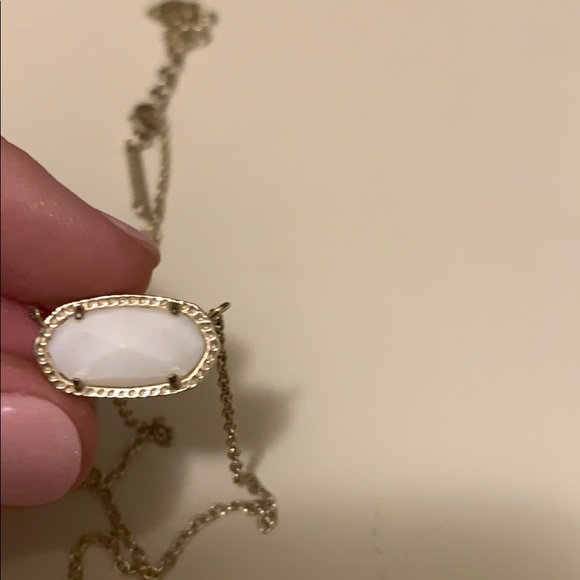 Kendra Scott necklace (white stone) - Picture 2 of 4
